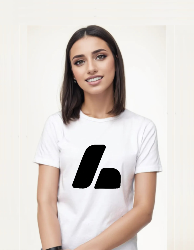 Lenor Minimal Black L Logo T-Shirt
